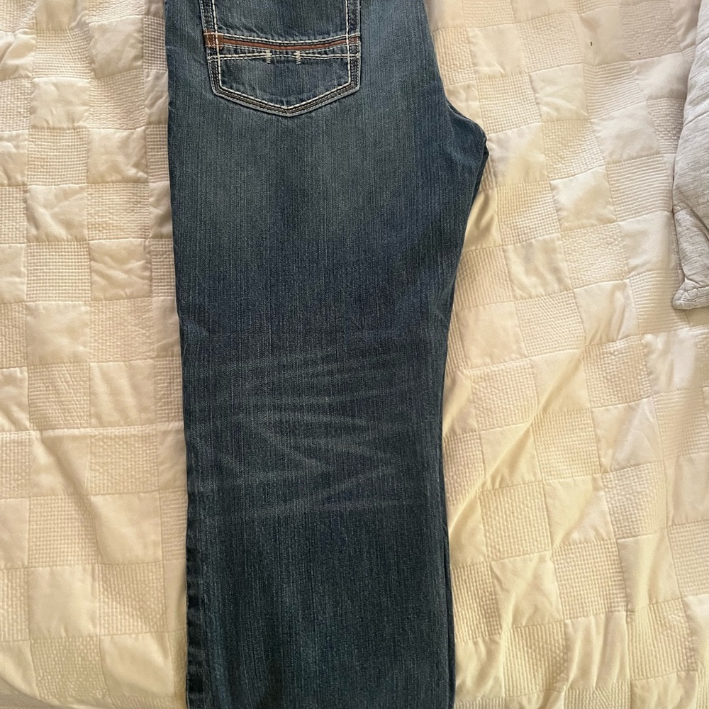 Ariat Blue Straight Jeans with Classic Indigo Wash